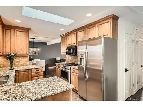 8064 E Amherst Ave, Denver, CO 80231 photo 11