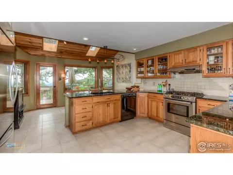 61 Pine Tree Ln, Boulder, CO 80304 photo 14