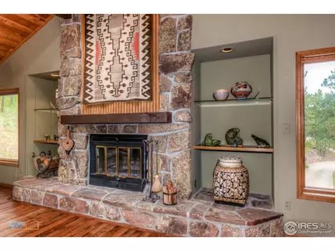 61 Pine Tree Ln, Boulder, CO 80304 photo 7