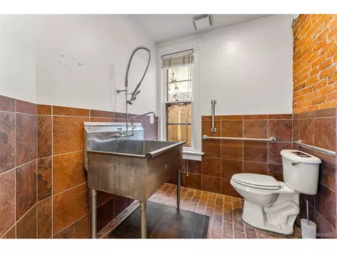Undisclosed, Denver, CO 80209 photo 10