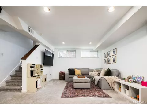 960 Grape St, Denver, CO 80220 photo 19