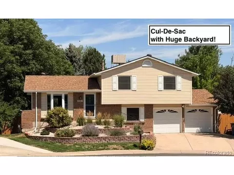 9387 W Iowa Cir, Lakewood, CO 80232