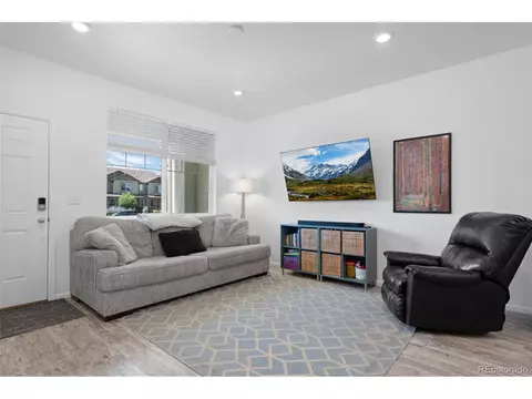 20971 E 60th Ave, Aurora, CO 80019 photo 5
