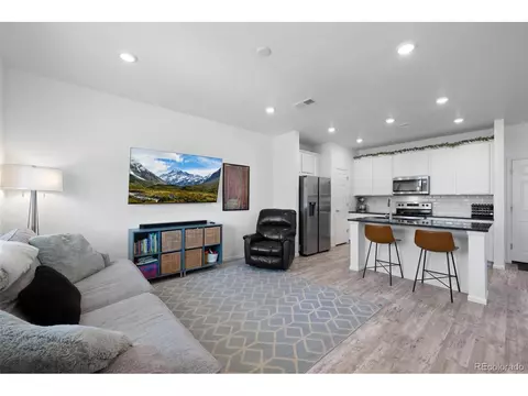 20971 E 60th Ave, Aurora, CO 80019 photo 4