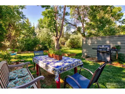 3808 Northbrook Dr, Boulder, CO 80304 photo 3