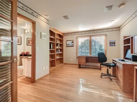 18972 E Low Dr, Aurora, CO 80015 photo 6