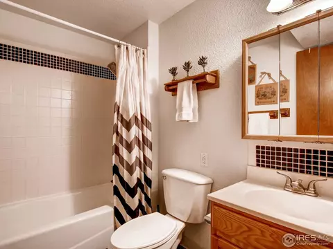 230 Summit Cir, Lafayette, CO 80026 photo 24