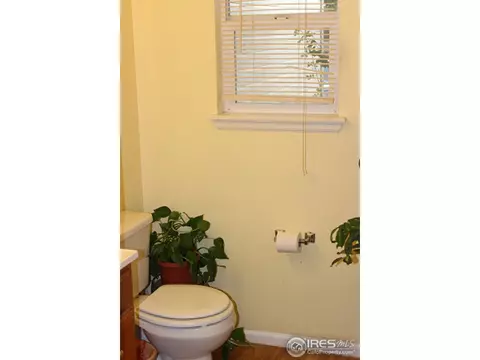 21521 E 40th Ave, Denver, CO 80249 photo 4