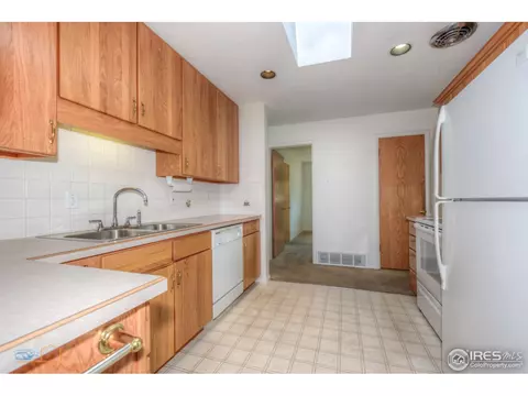 215 S 38th St, Boulder, CO 80305 photo 6