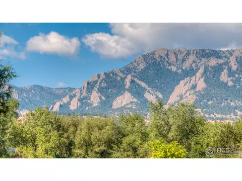 215 S 38th St, Boulder, CO 80305 photo 3