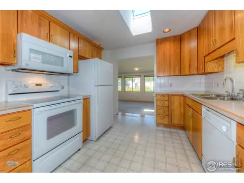 215 S 38th St, Boulder, CO 80305 photo 5