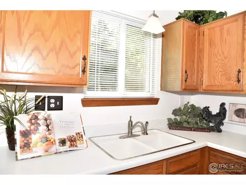 10571 Eudora Way, Thornton, CO 80233 photo 6