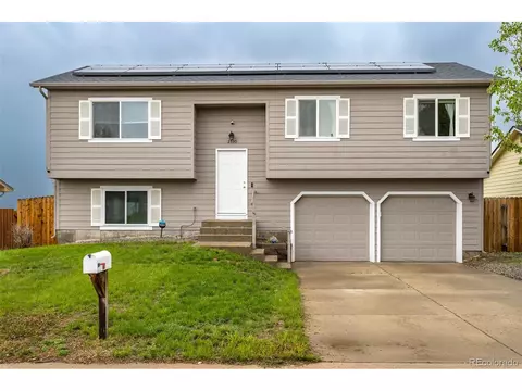 2530 Fairplay Way, Aurora, CO 80011