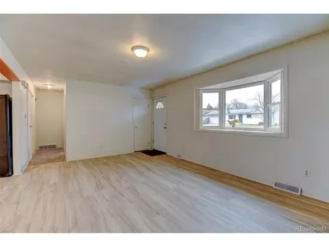 1560 E 98th Ave, Thornton, CO 80229 photo 3