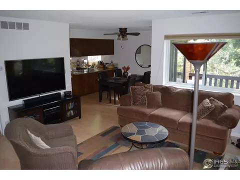 6202 Willow Ln, Boulder, CO 80301 photo 4