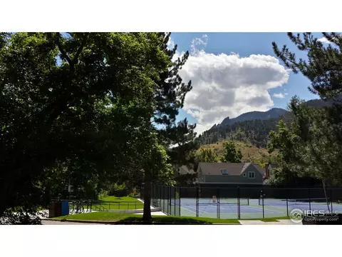 290 Spruce St #A, Boulder, CO 80302 photo 2