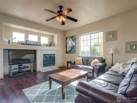 1922 E 164th Pl, Thornton, CO 80602 photo 4