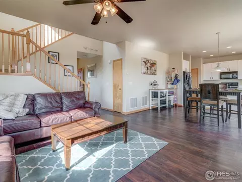 1922 E 164th Pl, Thornton, CO 80602 photo 6