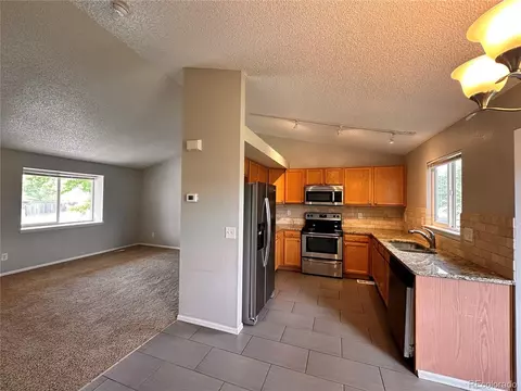 4318 S Halifax St, Centennial, CO 80015