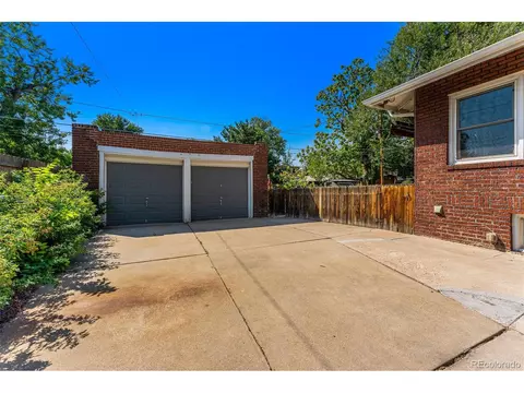 2549 Eudora St, Denver, CO 80207 photo 31