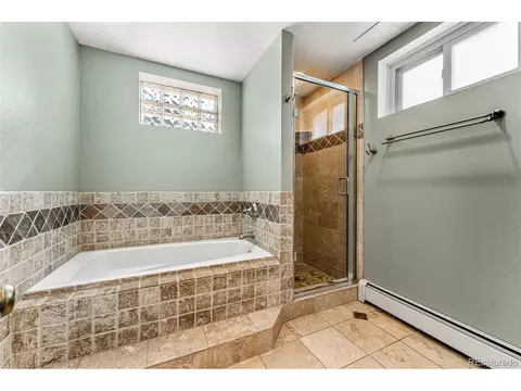 2549 Eudora St, Denver, CO 80207 photo 26