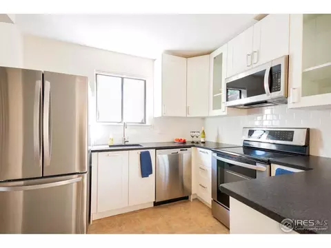 1860 Walnut St #12, Boulder, CO 80302 photo 3