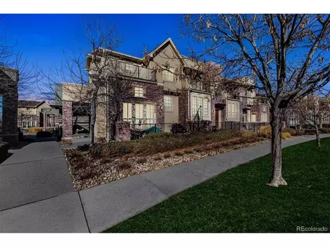 850 Elmhurst Dr #D, Highlands Ranch, CO 80129