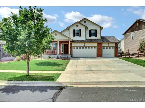 24364 E 4th Dr, Aurora, CO 80018 photo 1