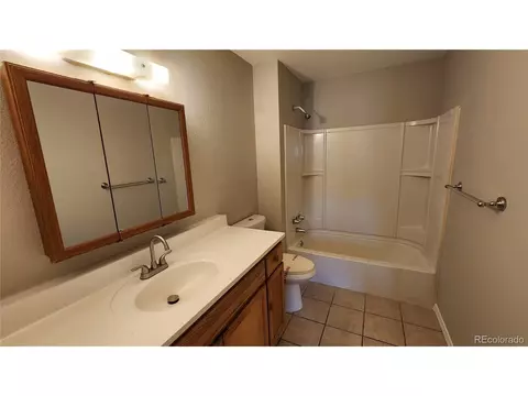 Undisclosed, Aurora, CO 80017 photo 13