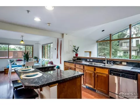 609 Marine St, Boulder, CO 80302 photo 5