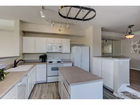 1888 Eureka Ln, Superior, CO 80027 photo 2