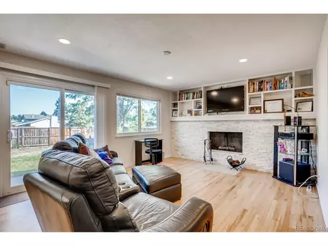 16045 E Lehigh Cir, Aurora, CO 80013 photo 3