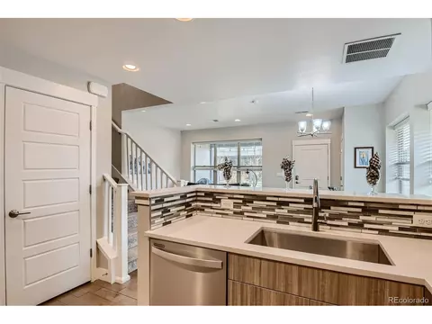 11167 E 25th Ave, Aurora, CO 80010 photo 14