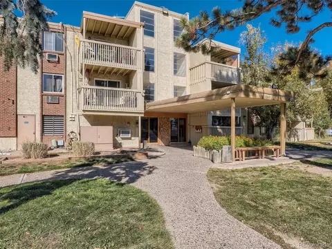 1300 S Parker Rd #206, Denver, CO 80231