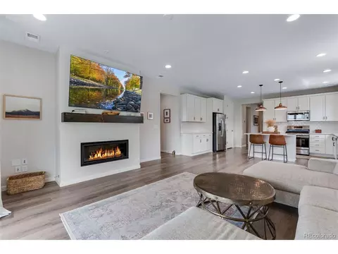 944 Alpine Ridge St, Erie, CO 80516