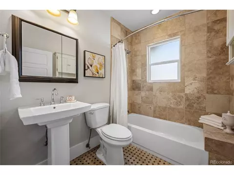 2829 Ash St, Denver, CO 80207 photo 16