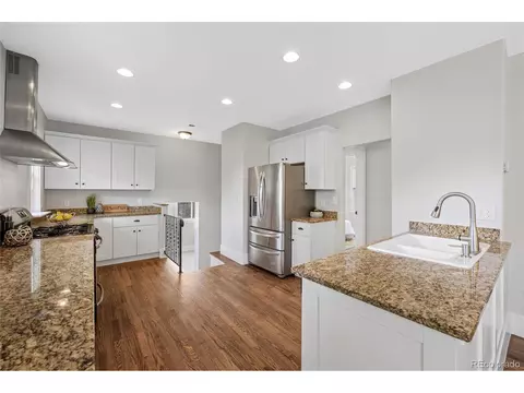 2829 Ash St, Denver, CO 80207 photo 13