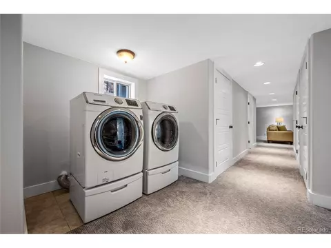 2829 Ash St, Denver, CO 80207 photo 32