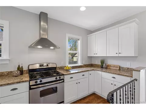 2829 Ash St, Denver, CO 80207 photo 14