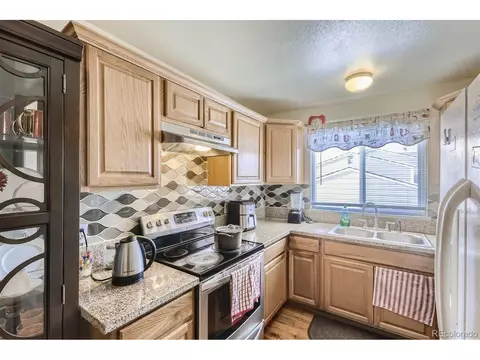 19199 E 21st Cir, Aurora, CO 80011 photo 9