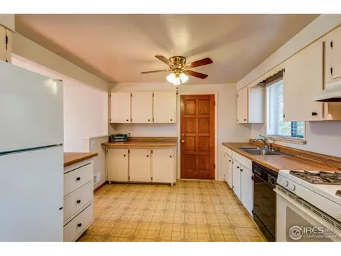 5119 Independence St, Arvada, CO 80002 photo 9