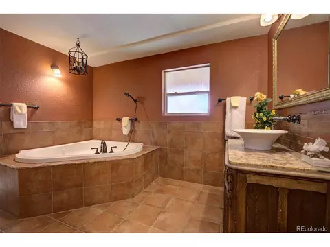 Bath - Undisclosed, Pine, CO 80470 photo 2 of 7