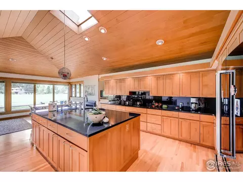 7055 Rustic Trl, Boulder, CO 80301 photo 2