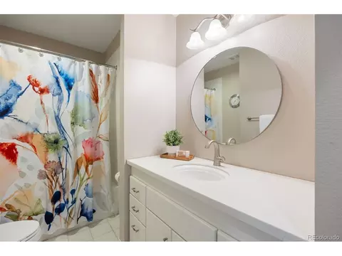 2 S Monroe St, Denver, CO 80209 photo 32