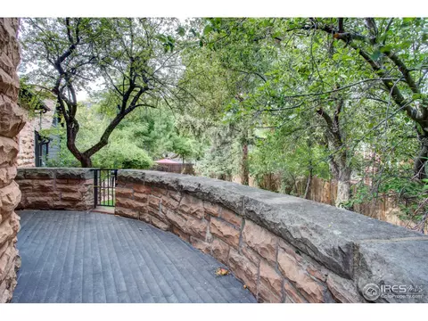 907 12th St, Boulder, CO 80302 photo 2