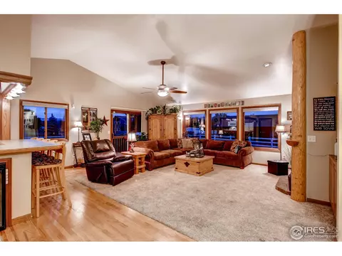 1104 Wagon Wheel Ct, Berthoud, CO 80513 photo 4