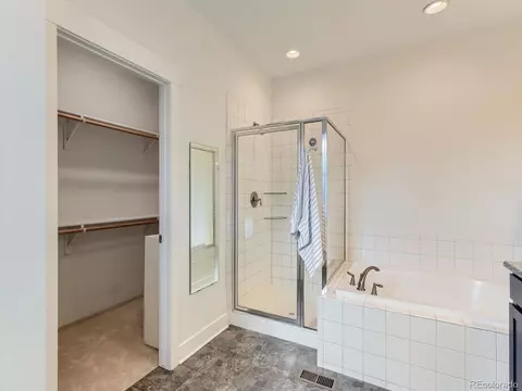10479 E 25th Dr, Aurora, CO 80010 photo 17