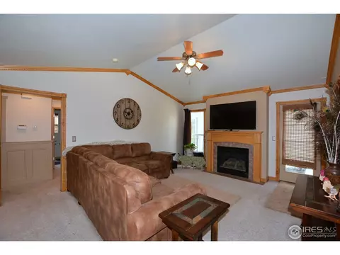 3123 58th Ave, Greeley, CO 80634 photo 4