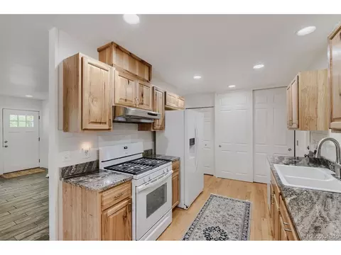 Kitchen - 1495 Chestnut Pl, Boulder, CO 80304 photo 1 of 4