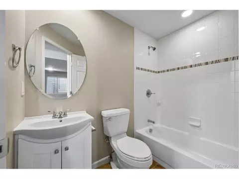 Bath - 20431 E Union Cir, Aurora, CO 80015 photo 5 of 5